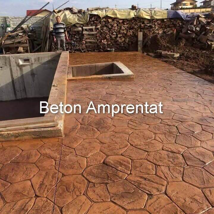 Descoperiți cele mai recente lucrări de beton amprentat realizate de Pavisil. Oferim soluții moderne și durabile pentru amenajări exterioare, cu o varietate de modele și culori.