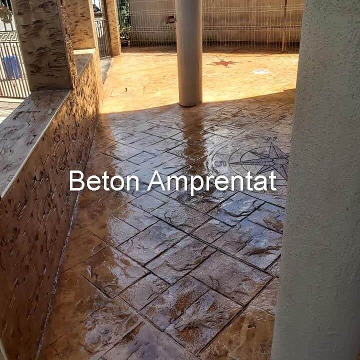 Descoperiți cele mai recente lucrări de beton amprentat realizate de Pavisil. Oferim soluții moderne și durabile pentru amenajări exterioare, cu o varietate de modele și culori.